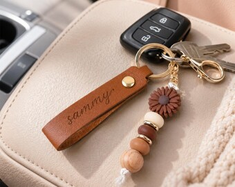 Personalized  Keychain, Beaded Flower Bag Charm, Everyday Carry Gift