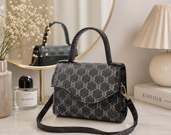 Small Square Shoulder Bag: Minimalist PU Crossbody Bag, Everyday Handbag for Women