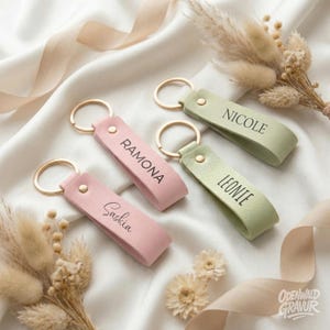 Gepersonaliseerde sleutelhanger van PU-leer | Cadeau-idee, cadeau voor haar, gepersonaliseerd cadeau, beste vriendin, moeder, bruidsmeisje