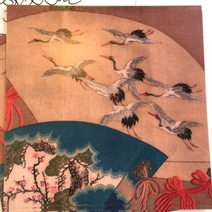 N3 Grußkarten; 10 Karten und Umschläge; "Bücher und Kraniche" Japanische Textiltraditionen; 15 cm quadratisch; exklusives Luxus-Geschenk.