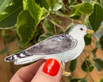 Seagull bird brooch