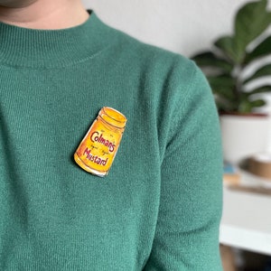 Coleman's mustard brooch image 2