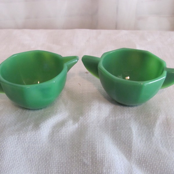 Akro Agate Jadeite Green Creamer and Sugar Bowl of Tea Set