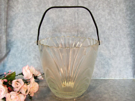 Clear Party Glass Ice Bucket From 1970 S Pressed Glass Etsy