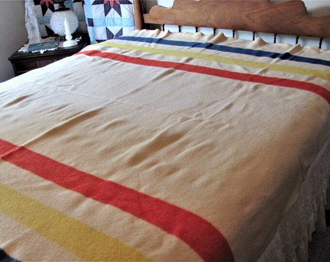 Golden Dawn Wool Blanket by Jcpenney 1960s /1970s Hudson Bay Etsy