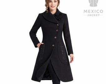 Cappotto da donna in lana nera / Dettaglio floreale ricamato con rose, capospalla in stile vintage