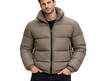 Piumino trapuntato verde oliva, calore invernale ispirato a Steve Carell