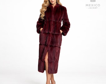 Priyanka Chopra NYC 2026 Cappotto in pelliccia sintetica – Cappotto invernale lungo di lusso bordeaux per donna