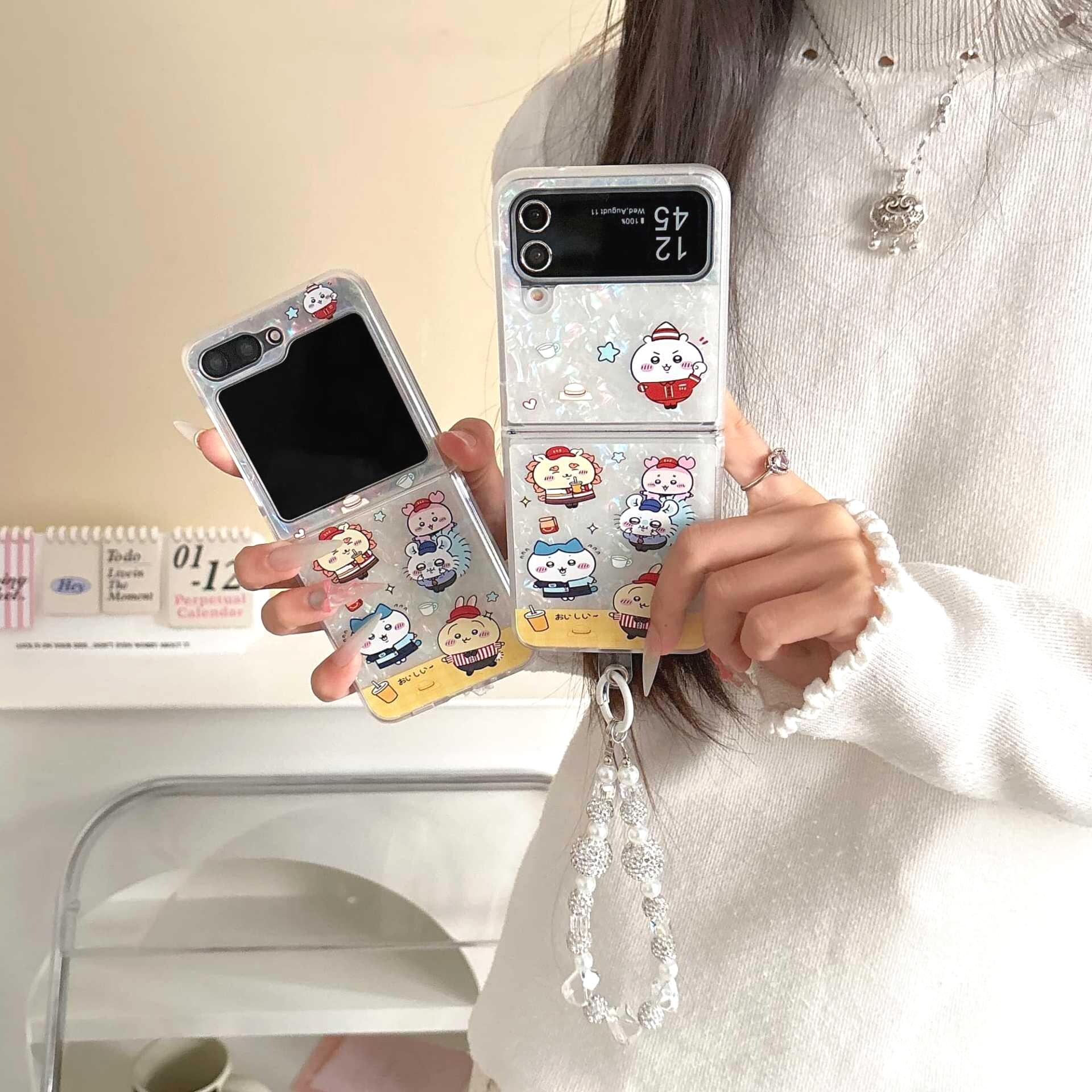服/ファッション samsung zlip6 Samsung Flip 6 Case Chiikawa - Etsy