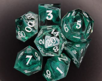 Handgefertigtes Meerglas Polyeder Würfel Set für DnD - 7 RPG Würfel, Einzigartiges Tabletop Gaming Zubehör, Geschenk für Gamer