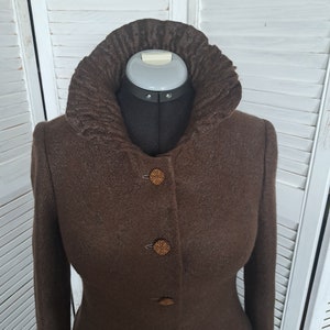Felted Jacket for Women, Brown Short Coat,  Original collar Jacket, Collar Jacket, Wool Jacket, Elegant Jacket, Minimalist Jacket, Button