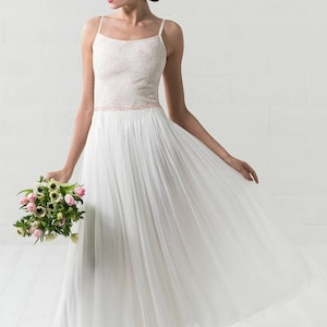 Silk Wedding Dress, Petite Wedding Dress, White Bridal Dress, Romantic Wedding Dress, Fall Wedding Gown, Beach Bridal Gown, Minimalist