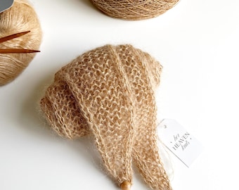 Sciarpa Sophie lavorata a mano a maglia, sciarpa in mohair leggera color marrone chiaro e oro, sciarpa sottile con perline, sciarpa da collo morbida ed elegante da donna