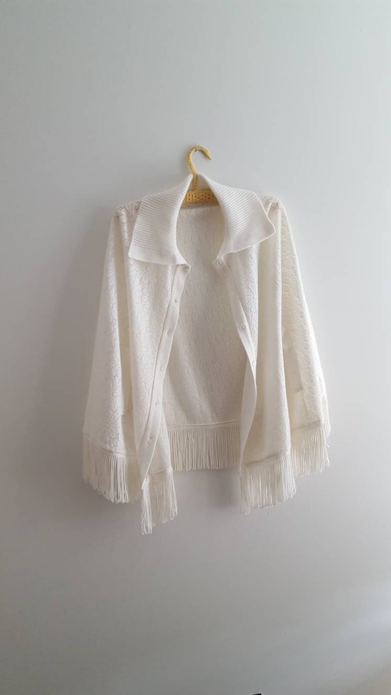 Vintage Women/'s Cape Shawl Flower Lace Caplet with Fringe