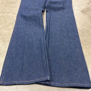 Vintage USA Wrangler mörk indigoblå jeans bild 2