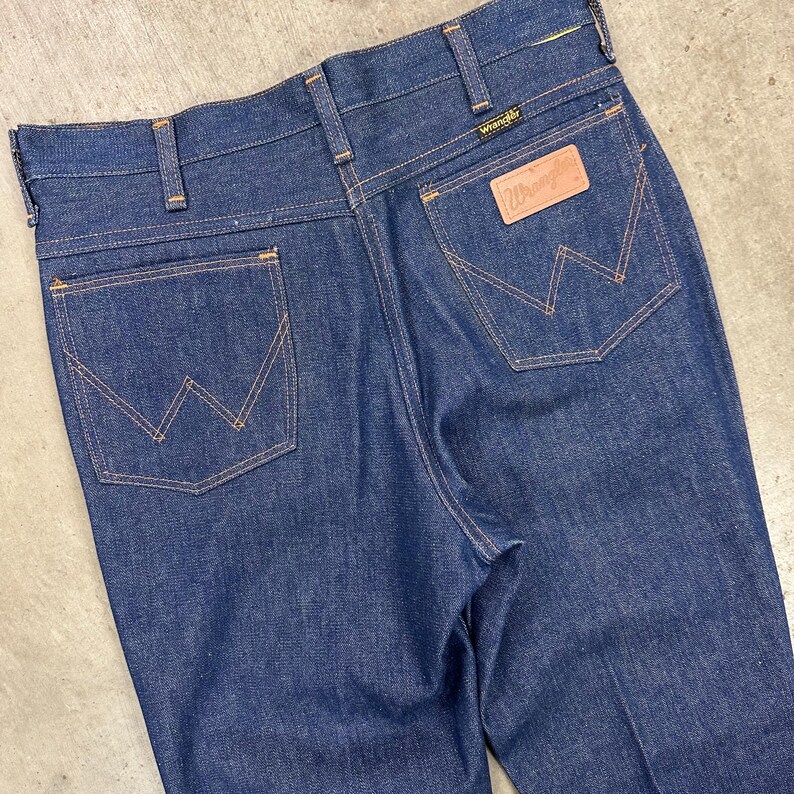 Vintage USA Wrangler mörk indigoblå jeans bild 7