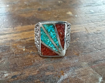 Anillo de plata de ley con turquesa y coral de estilo vintage del suroeste.