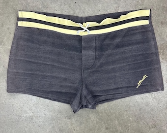 Svarta badshorts från 50-talet