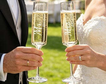 Personalisierte Hochzeit Champagner Flöten, Brautjungfer Champagner Gläser, geradlinige Glas für Hochzeit Toast, Bräutigam Brautdusche Geschenk