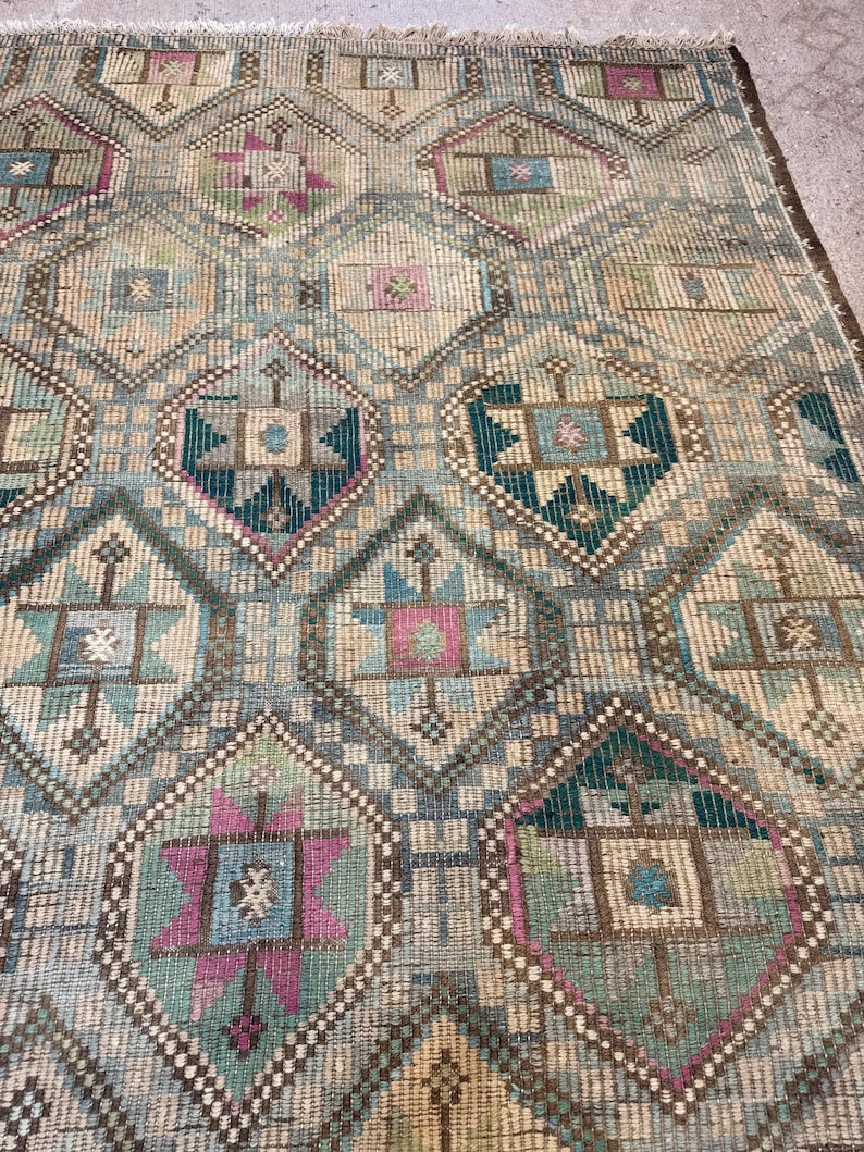 Vintage Turkish Green Kilim Rug, 7x10 Wool Cotton Rugs, Boho Tribal Carpet,Rugs for bedroom image 3