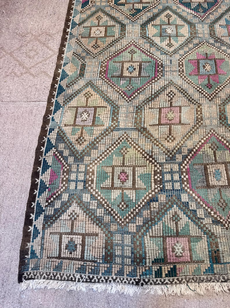 Vintage Turkish Green Kilim Rug, 7x10 Wool Cotton Rugs, Boho Tribal Carpet,Rugs for bedroom image 5
