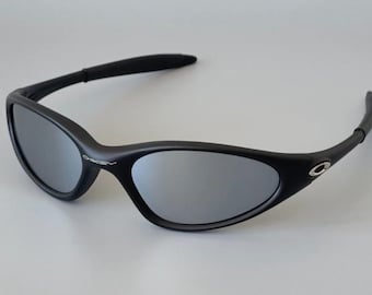 Lunettes de soleil vintage argentées Oakley Mitute Gorpcore USA Y2K Avantgarde Archive