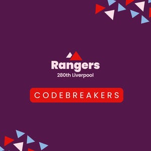 Könnte beinhalten: Ein lila Grafikdesign mit dem Wort "Rangers" in Weiß, zusammen mit "280th Liverpool" und "CODEBREAKERS" in einem roten Rechteck. Das Design enthält rote, weiße und blaue Dreiecke.