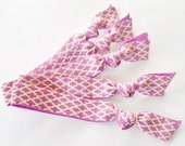 5 Hair Ties, Radiant Orchid Quatrefoil, Pantone Color of the Year Lucky Girl Hair Ties