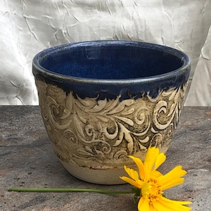 blue and lace salt dish