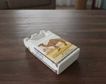 Vintage Camel Style Ceramic Cigarette Box Ashtray Creative European Carton Design Retro Home Decor Unique Man Cave Gift Small Smoke Tray Art