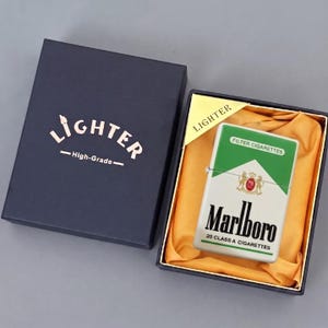 Encendedor metálico premium a prueba de viento, artículo de colección recargable de alta calidad, regalo elegante para él, accesorios de lujo de estilo vintage. Verde