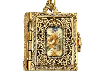 Super Rare 1928 Jewelry Company Filigree Locket Pendant, Floral Inlay, Figaro Chain, 30" Chain, Gold Dip, Pewter, B'sue Boutiques, Item03369