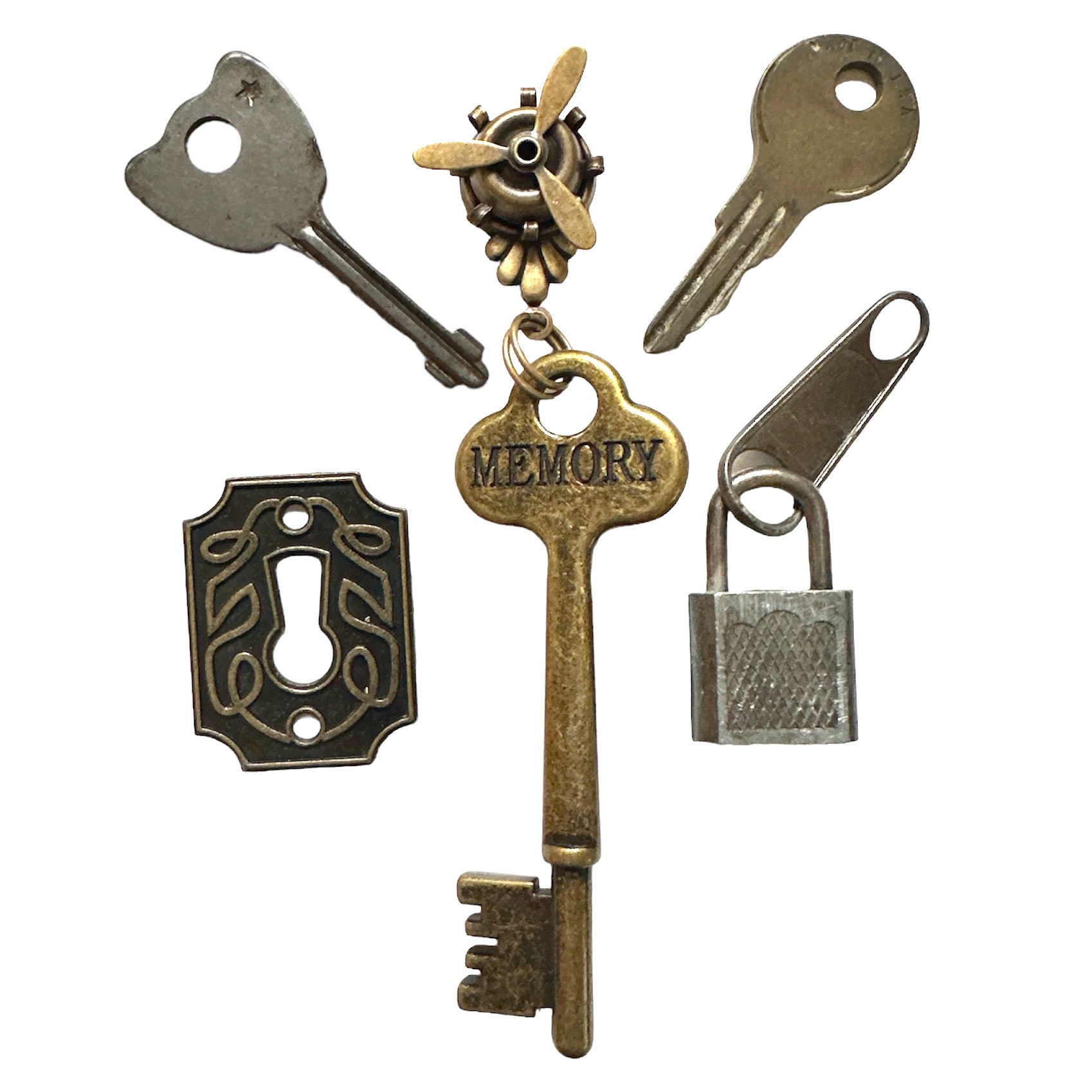 真鍮製鍵と錠前各種、5個セット、真鍮製牛、ヴィンテージジュエリー