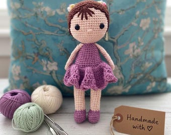 Poupée au crochet, 21 cm / 8,3 po. - Peluche Amigurumi faite main - Cadeau pour tout-petit