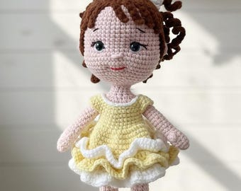 Poupée au crochet 23 cm / 9 po. - Amigurumi fait main en coton bio - Cadeau pour bébé
