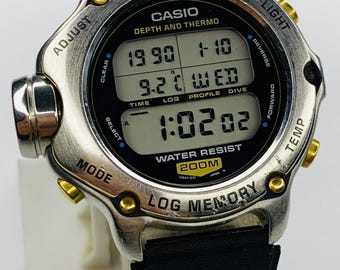 Vintage ULTRA Rare Casio W-300 Marlin 1980s Module 106 Japan Men's