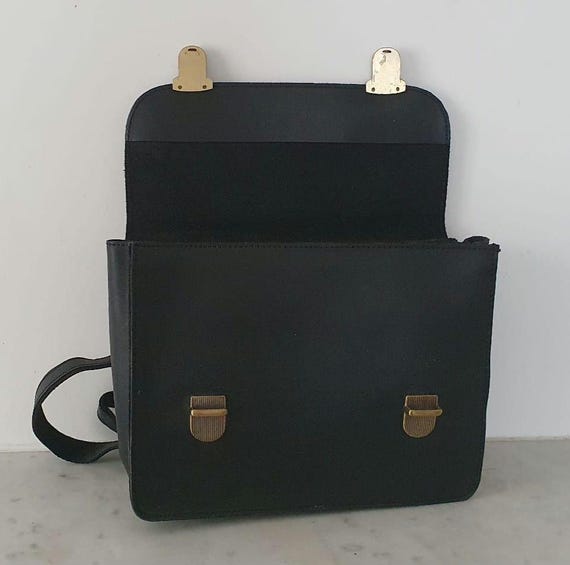 Black leather backpack – structured 1990s design … - image 5