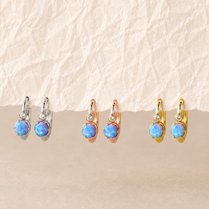 Boucles d'oreilles créoles en opale bleue et or, petite opale (pierre de naissance d'octobre), créoles en opale rose, un accessoire bleu pour la mariée
