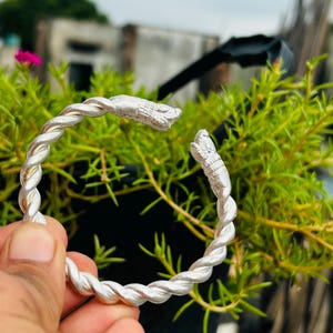 Armring i vridet vridmoment i 925 sterlingsilver, kraftig manschett för män