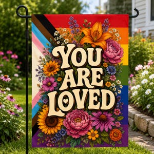 Flagga för Prideparaden "You Are Loved": Inkluderande HBTQ-regnbågsbanderoll / | Transpainter, "You Are Loved"-banderoll, HBTQ+-trädgårdsdekor