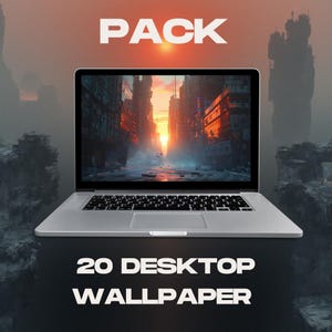 Puede incluir: Un portátil plateado que muestra un paisaje urbano al atardecer, con la palabra "PACK" encima de la pantalla. Debajo del portátil, el texto dice "20 DESKTOP WALLPAPER". El fondo presenta un paisaje rocoso borroso.