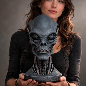 Alien Head Bust STL File | Sci Fi Alien Head 3D Print Model | Extraterrestrial Bust STL | Space Creature 3D Printable Sculpture