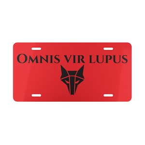Omnis Vir Lupus nummerplaatlijst, Wolf Car Frame, Dystopian Reader Cadeau, Sci-Fi Fan Autoaccessoire