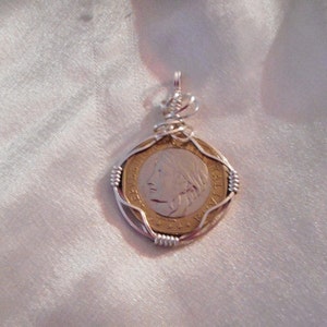 Italy Vintage   Lire Coin Pendant 1998