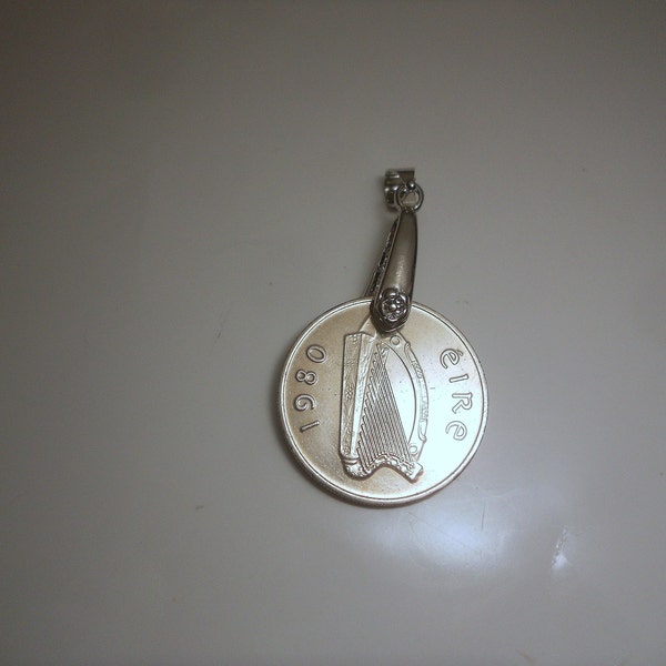 Ireland Coin Pendant Necklace