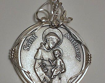 Saint Anthony Religious  Medal Pendant