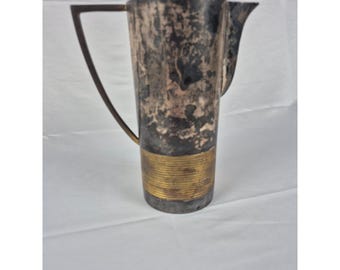 Jarra de cóctel Towle Laslo plateada con colador de latón estilo MCM (Modern Modern Warfare)