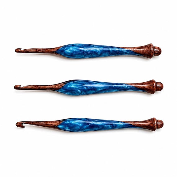 Handmade Resin Crochet Hook, Ergonomic Wooden Handle, Fiber Art Tool, Smooth Grip, Crafting Supplies