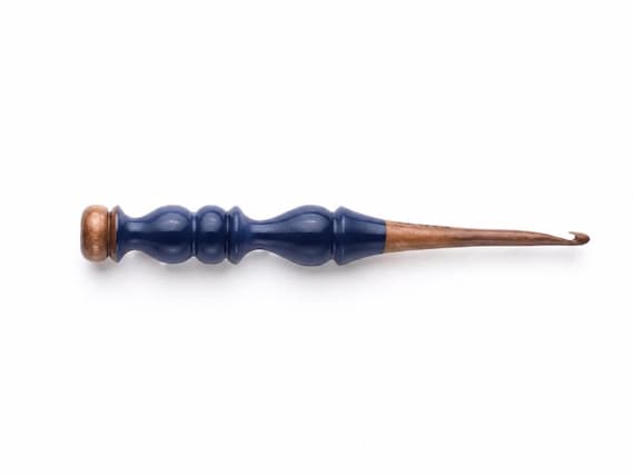 Wooden Crochet Hook, 7-Inch Ergonomic Resin Handle, 3.5–12 mm Sizes