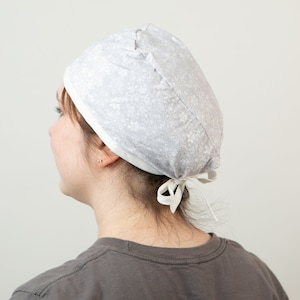 White Christmas Scrub cap, Unisex Surgical cap for Doctors and Nurses, Pixie Surgical hat for short hair, Med cap gift idea, Chrome-mas gift
